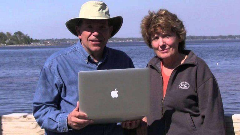 How We Roll in our RV: Choosing an RV, finding the perfect spot to camp