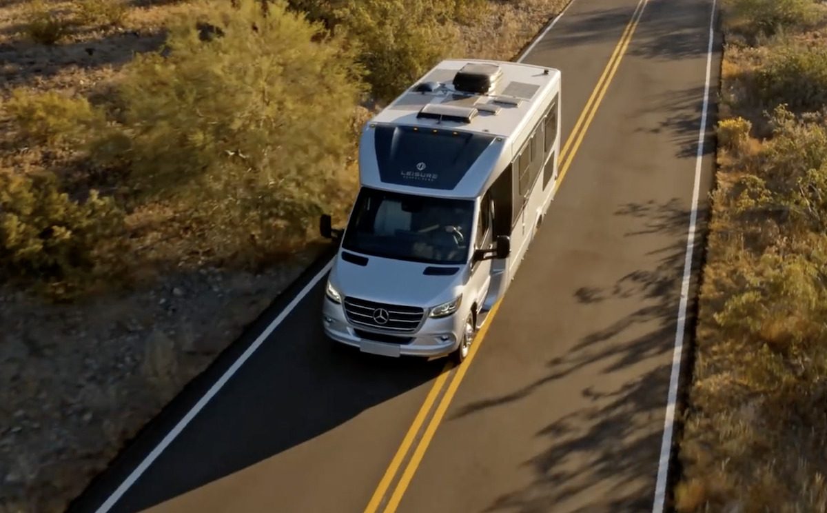 Will An RV Fridge Run Off Battery While Driving? RV Lifestyle