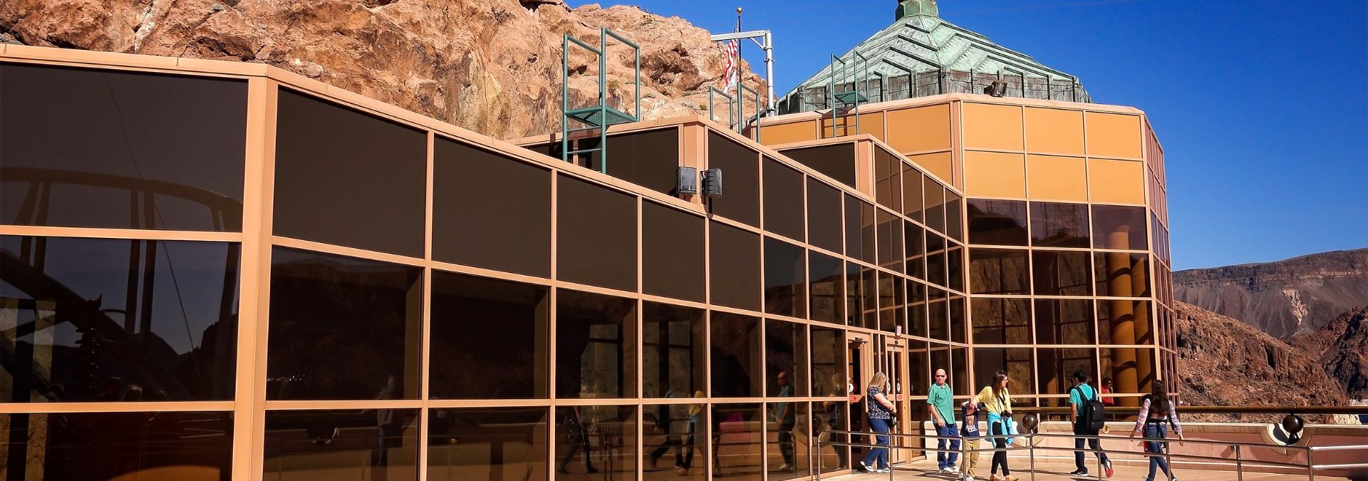 7 Ways to Find Cheap or Free Things To Do While RVing