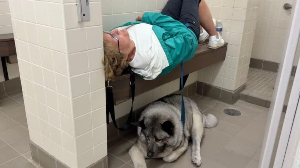 How to Stay Safe in Storms When Camping in an RV 2